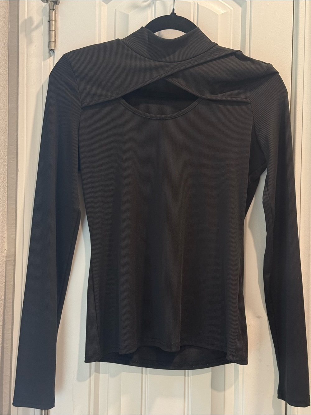 SHEIN Black Long Sleeve Mock Neck Cutout Top